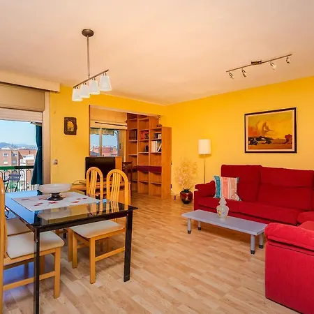 דירה Cheerful Flat